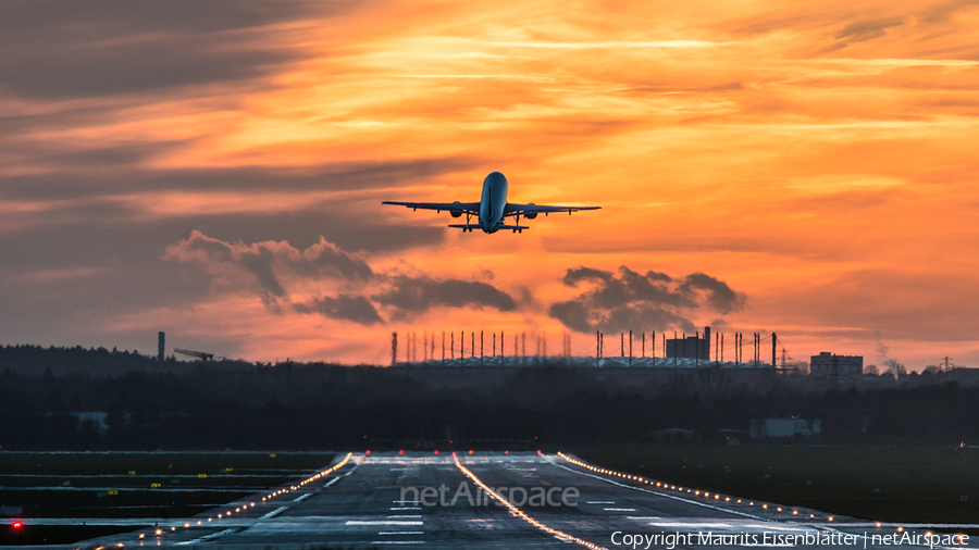 Lufthansa Airbus A320-211 (D-AIPS) | Photo 93743