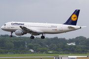 Lufthansa Airbus A320-211 (D-AIPS) at  Hamburg - Fuhlsbuettel (Helmut Schmidt), Germany