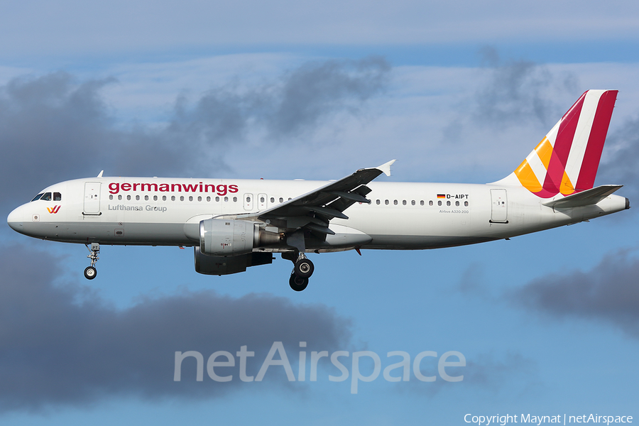 Germanwings Airbus A320-211 (D-AIPT) | Photo 377356