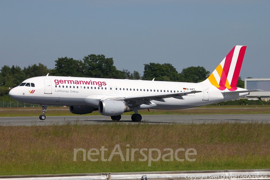 Germanwings Airbus A320-211 (D-AIPT) | Photo 49170