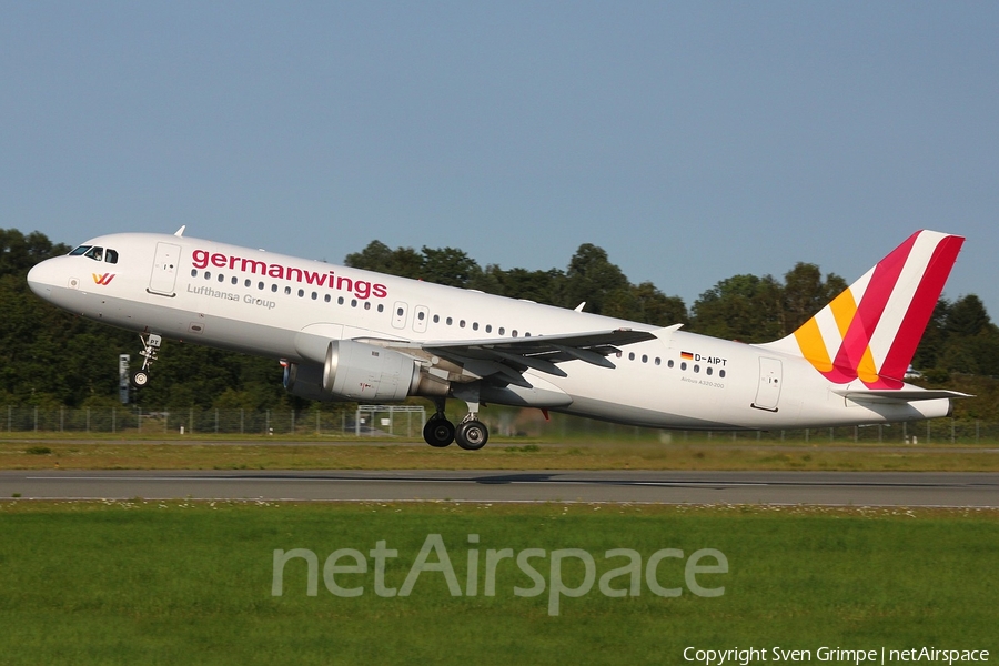 Germanwings Airbus A320-211 (D-AIPT) | Photo 296069