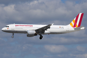 Germanwings Airbus A320-211 (D-AIPT) at  Hamburg - Fuhlsbuettel (Helmut Schmidt), Germany