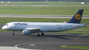 Lufthansa Airbus A320-211 (D-AIPT) at  Dusseldorf - International, Germany