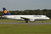 Lufthansa Airbus A320-211 (D-AIPT) at  Hamburg - Fuhlsbuettel (Helmut Schmidt), Germany