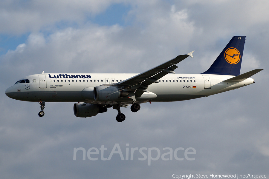 Lufthansa Airbus A320-211 (D-AIPT) | Photo 401544