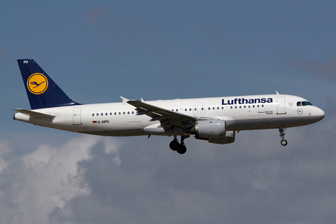 Lufthansa Airbus A320-211 (D-AIPU) at  Rome - Fiumicino (Leonardo DaVinci), Italy