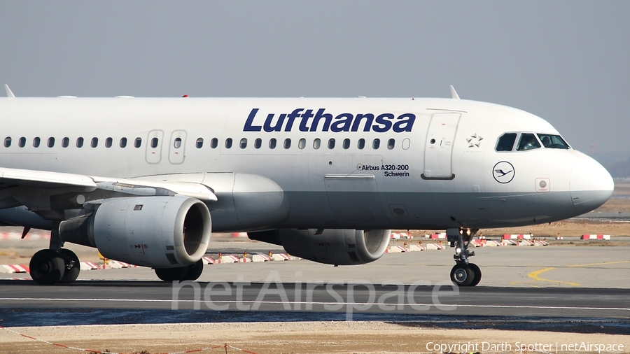 Lufthansa Airbus A320-211 (D-AIPW) | Photo 209008