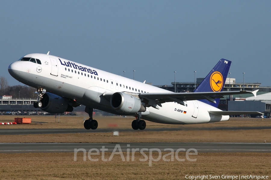 Lufthansa Airbus A320-211 (D-AIPW) | Photo 42545