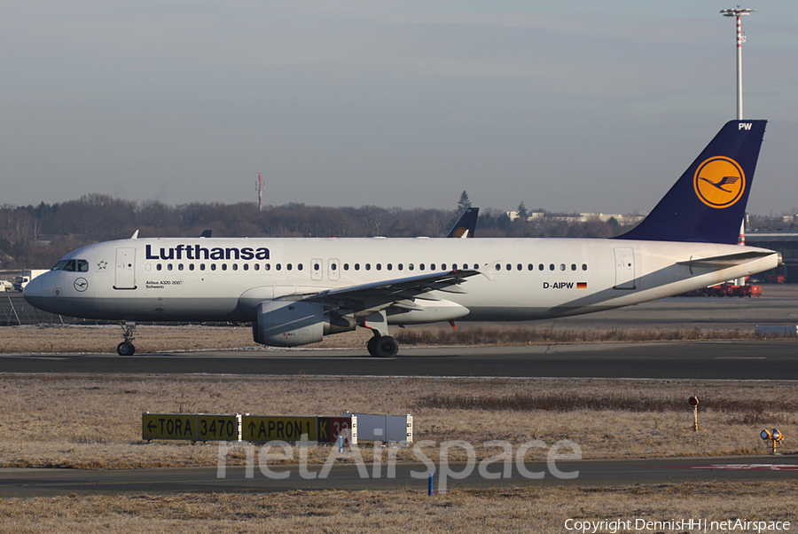 Lufthansa Airbus A320-211 (D-AIPW) | Photo 401249