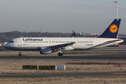 Lufthansa Airbus A320-211 (D-AIPW) at  Hamburg - Fuhlsbuettel (Helmut Schmidt), Germany