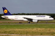 Lufthansa Airbus A320-211 (D-AIPX) at  Hannover - Langenhagen, Germany