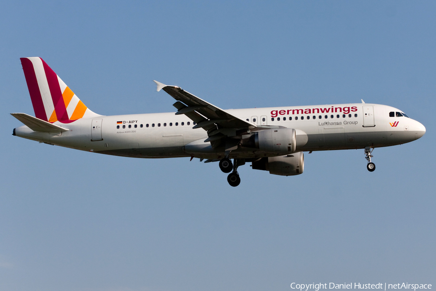 Germanwings Airbus A320-211 (D-AIPY) | Photo 491854