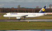 Lufthansa Airbus A320-211 (D-AIPY) at  Dusseldorf - International, Germany