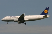 Lufthansa Airbus A320-211 (D-AIPY) at  Frankfurt am Main, Germany