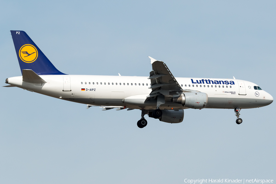 Lufthansa Airbus A320-211 (D-AIPZ) | Photo 296858