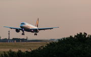 Lufthansa Airbus A320-211 (D-AIQA) at  Paris - Charles de Gaulle (Roissy), France