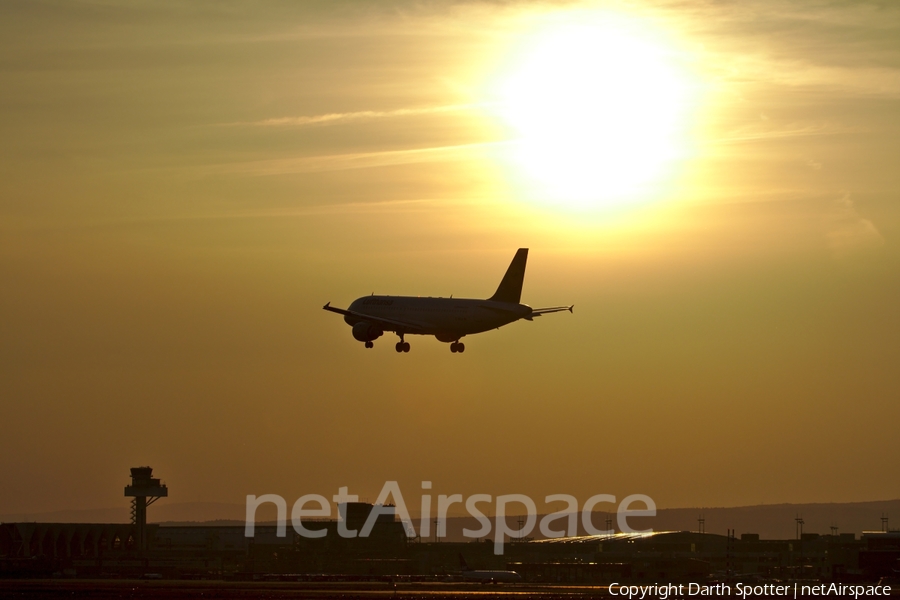 Lufthansa Airbus A320-211 (D-AIQA) | Photo 217649