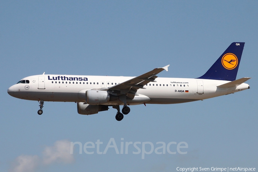 Lufthansa Airbus A320-211 (D-AIQA) | Photo 42693