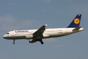 Lufthansa Airbus A320-211 (D-AIQA) at  Frankfurt am Main, Germany