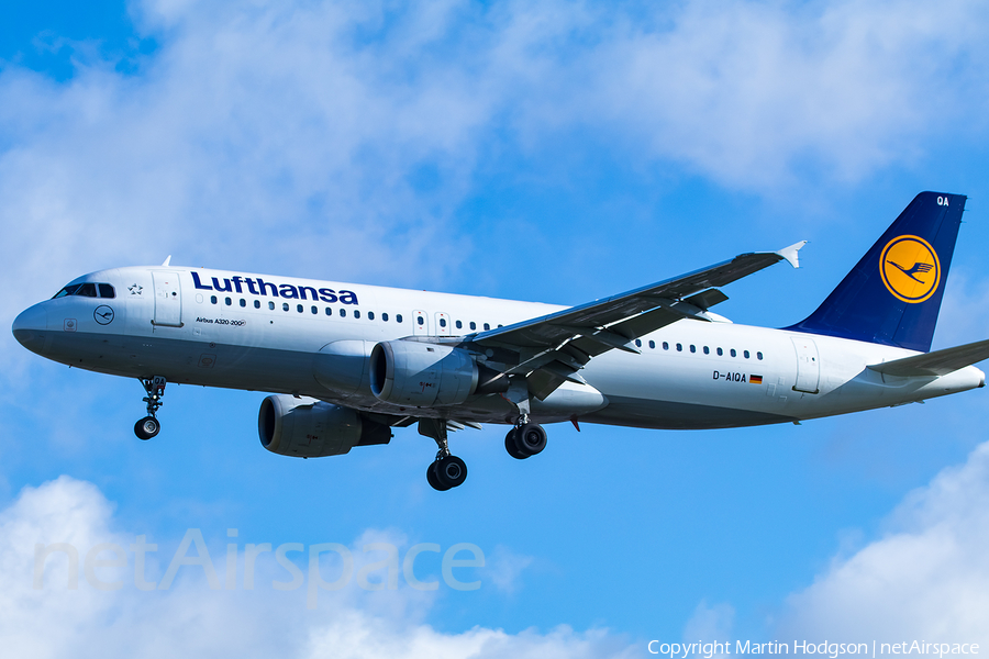 Lufthansa Airbus A320-211 (D-AIQA) | Photo 241745