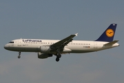 Lufthansa Airbus A320-211 (D-AIQB) at  Frankfurt am Main, Germany