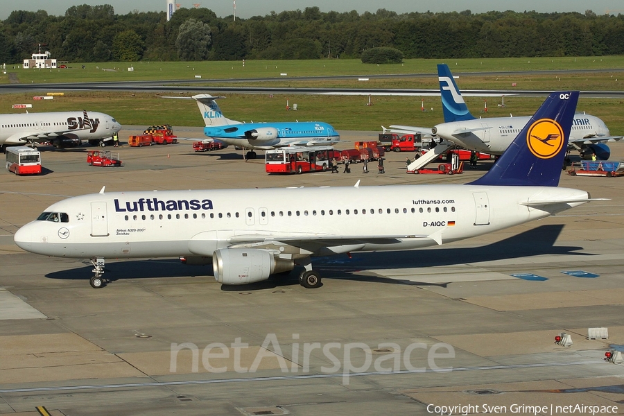 Lufthansa Airbus A320-211 (D-AIQC) | Photo 19560