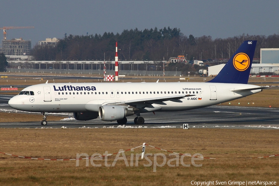Lufthansa Airbus A320-211 (D-AIQC) | Photo 20584