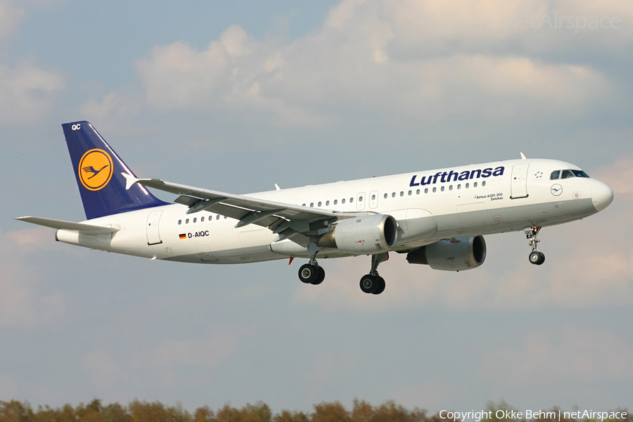 Lufthansa Airbus A320-211 (D-AIQC) | Photo 49958