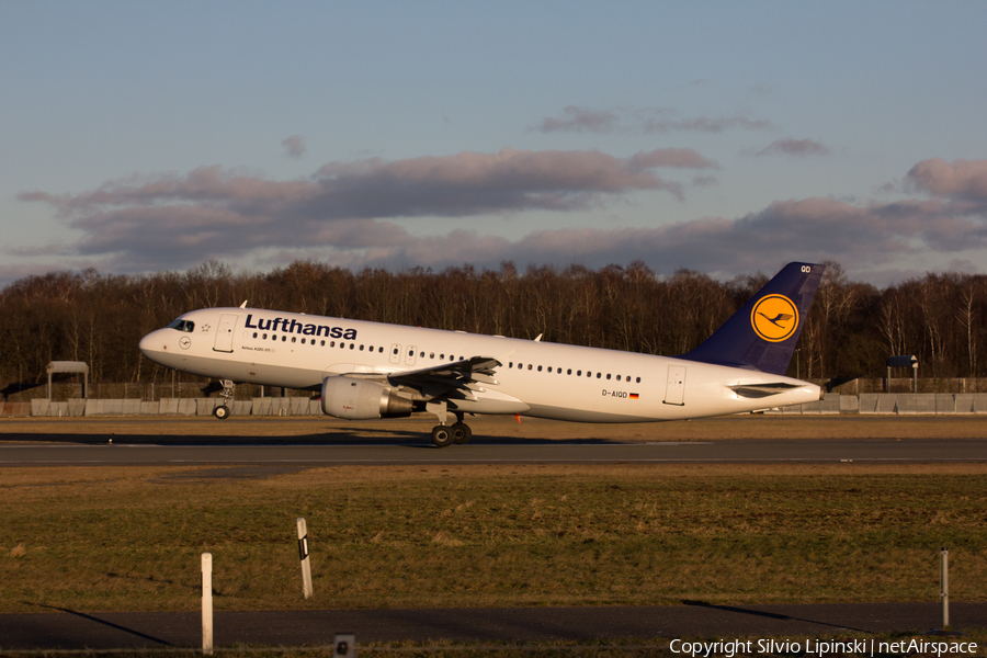 Lufthansa Airbus A320-211 (D-AIQD) | Photo 137899