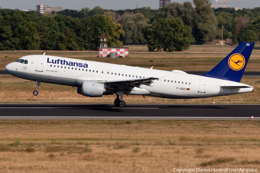 Lufthansa Airbus A320-211 (D-AIQD) | Photo 425283