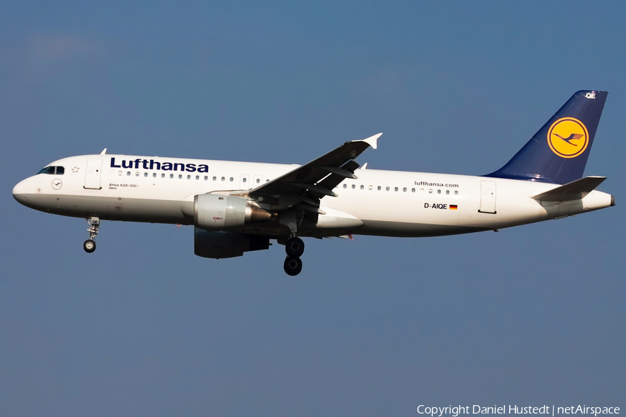 Lufthansa Airbus A320-211 (D-AIQE) | Photo 649680