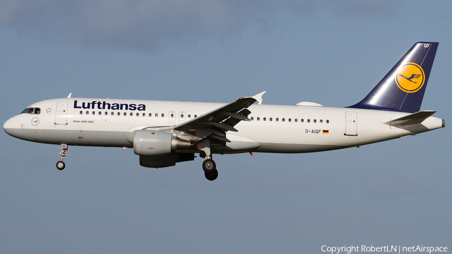 Lufthansa Airbus A320-211 (D-AIQF) | Photo 591218