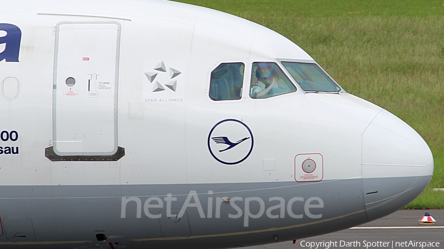 Lufthansa Airbus A320-211 (D-AIQH) | Photo 209942