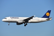 Lufthansa Airbus A320-211 (D-AIQH) at  Frankfurt am Main, Germany