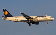 Lufthansa Airbus A320-211 (D-AIQH) at  Hamburg - Fuhlsbuettel (Helmut Schmidt), Germany