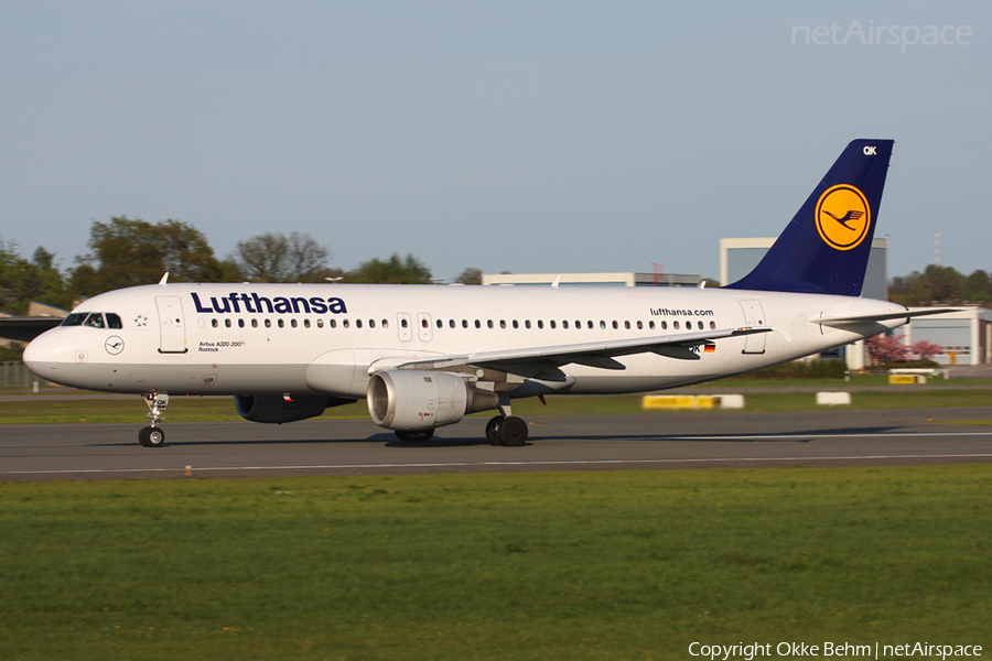 Lufthansa Airbus A320-211 (D-AIQK) | Photo 52982