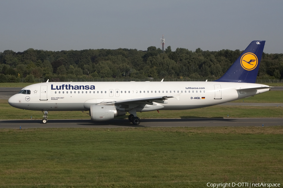 Lufthansa Airbus A320-211 (D-AIQL) | Photo 416739