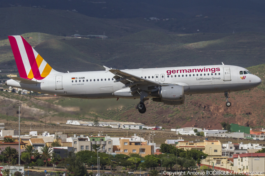 Germanwings Airbus A320-211 (D-AIQM) | Photo 130043