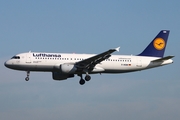 Lufthansa Airbus A320-211 (D-AIQM) at  Hamburg - Fuhlsbuettel (Helmut Schmidt), Germany