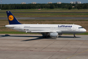 Lufthansa Airbus A320-211 (D-AIQM) at  Berlin - Tegel, Germany
