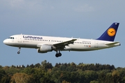 Lufthansa Airbus A320-211 (D-AIQP) at  Hamburg - Fuhlsbuettel (Helmut Schmidt), Germany