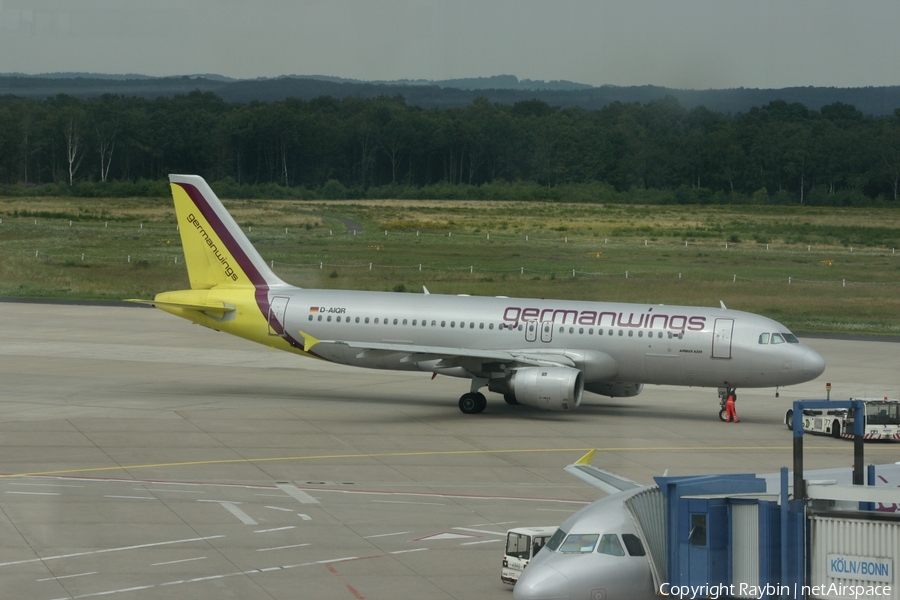 Germanwings Airbus A320-211 (D-AIQR) | Photo 548441