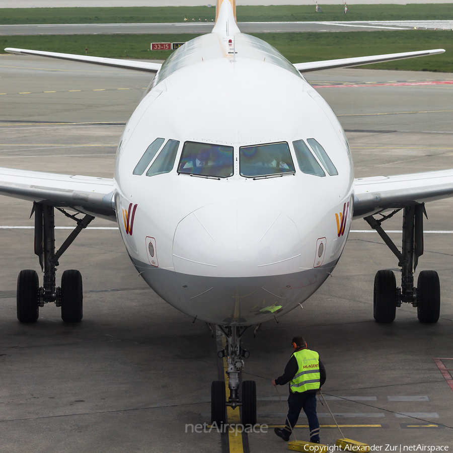 Germanwings Airbus A320-211 (D-AIQS) | Photo 412178