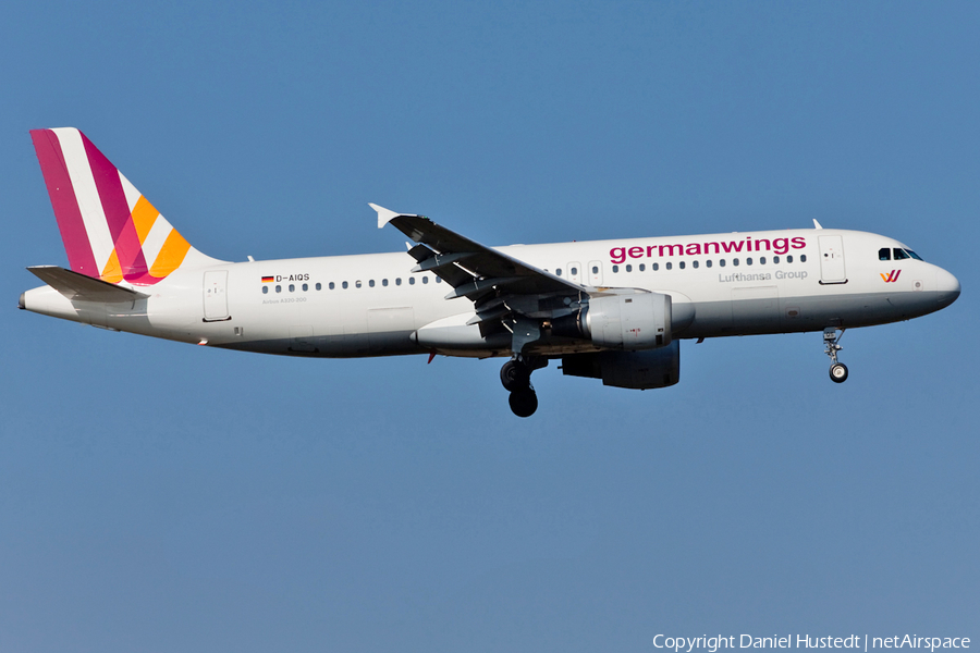 Germanwings Airbus A320-211 (D-AIQS) | Photo 495988