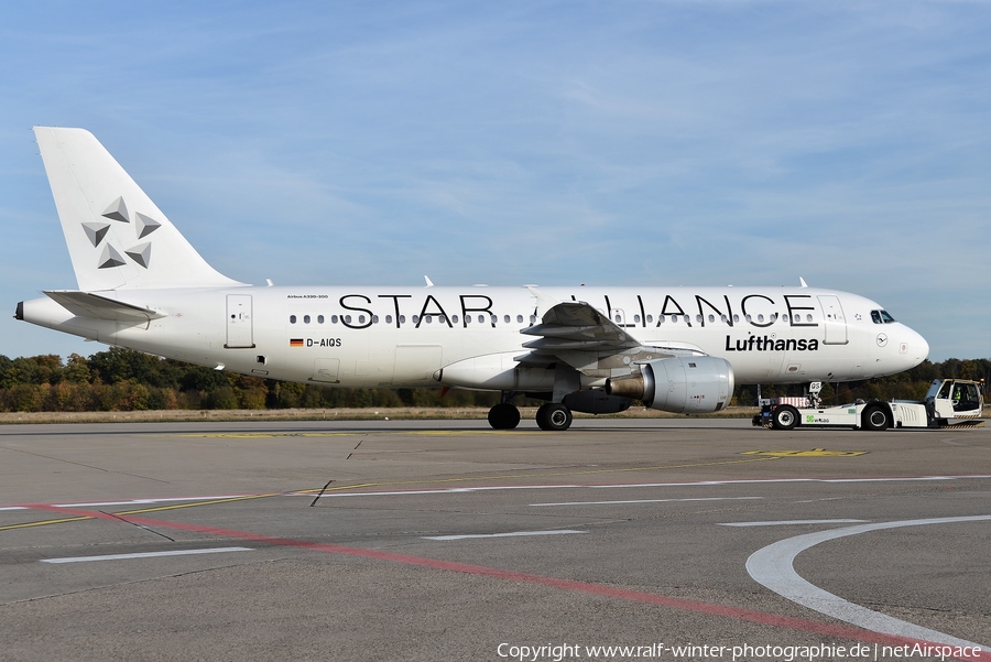 Lufthansa Airbus A320-211 (D-AIQS) | Photo 417218