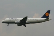 Lufthansa Airbus A320-211 (D-AIQS) at  Frankfurt am Main, Germany