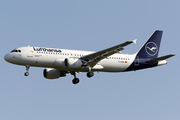 Lufthansa Airbus A320-211 (D-AIQS) at  Frankfurt am Main, Germany