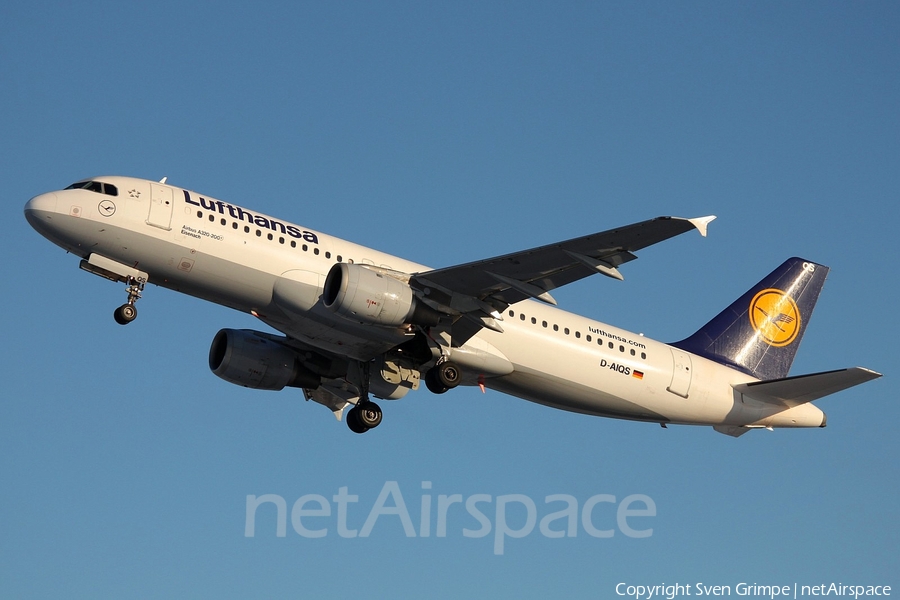 Lufthansa Airbus A320-211 (D-AIQS) | Photo 21622