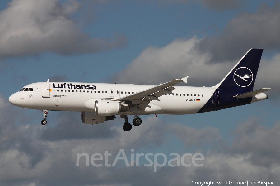 Lufthansa Airbus A320-211 (D-AIQS) | Photo 334396