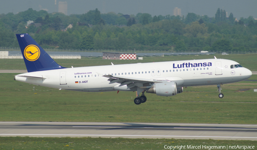 Lufthansa Airbus A320-211 (D-AIQT) | Photo 106493